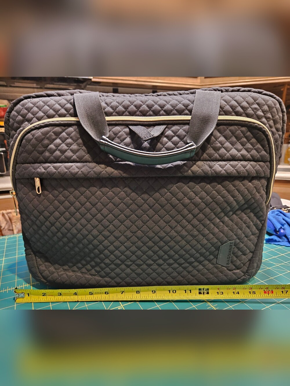 BAGSMART Quilted Black Organizer Case
